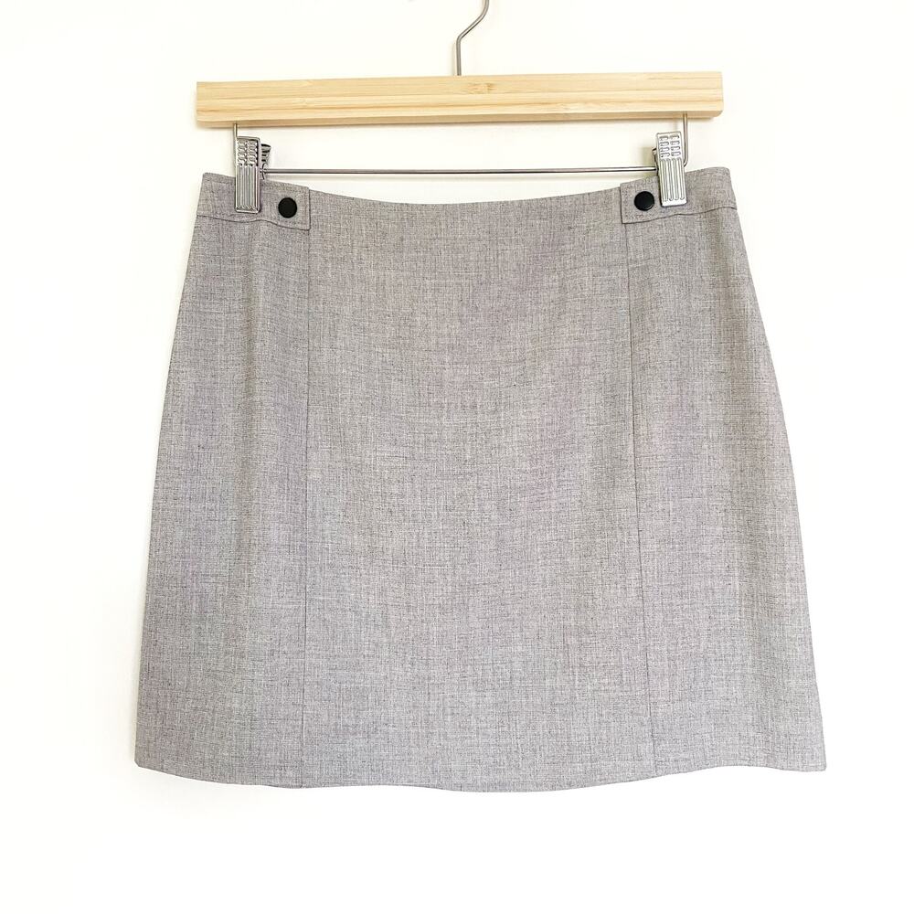 H&M Gray and White Knit Mini Career Skirt Size 8